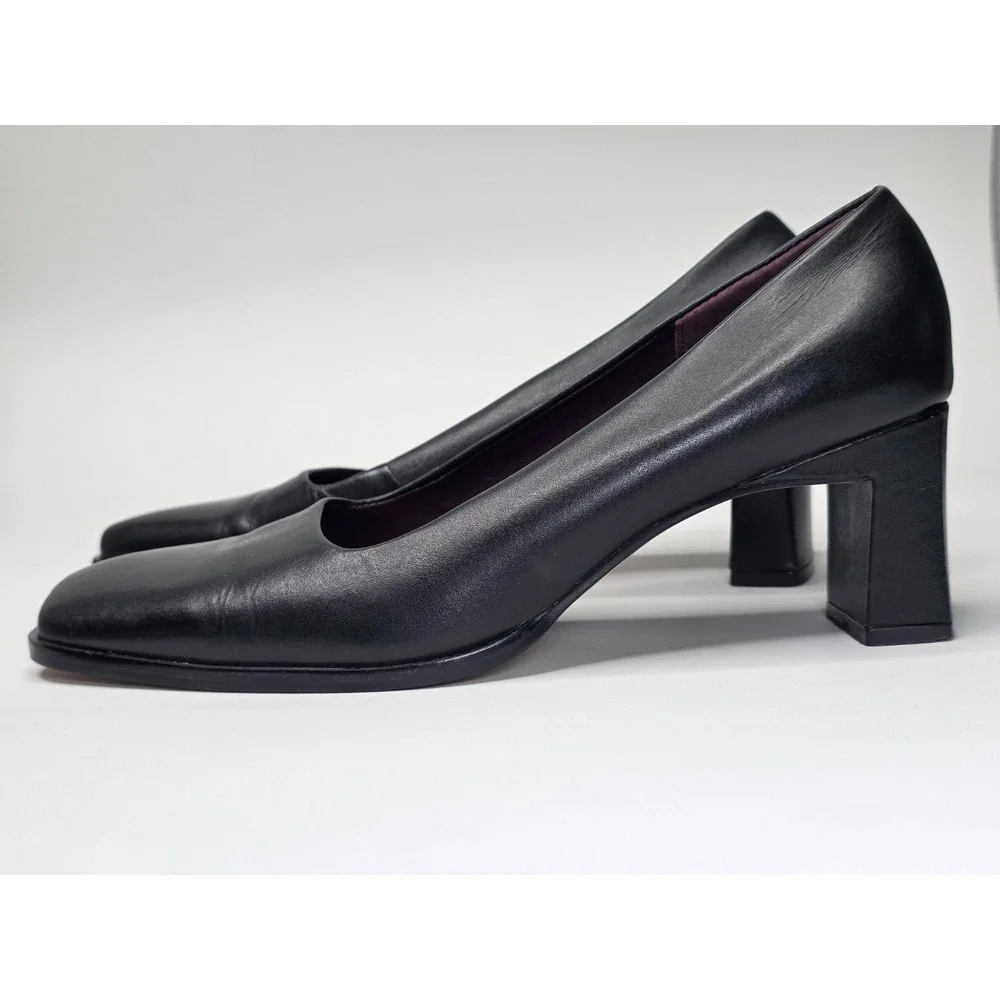 Glacee‎ Women's Heels Size 8 M Black Leather Slip On Shoes Vintage